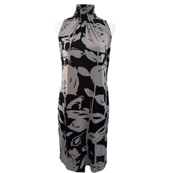 Taylor Dresses & Skirts - Taylor Mock Neck Fitted Dress Size 8